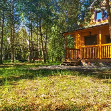 Zdjęcie: Domek Jaś nad jeziorem jacuzzi w lesie romantyczny weekend
